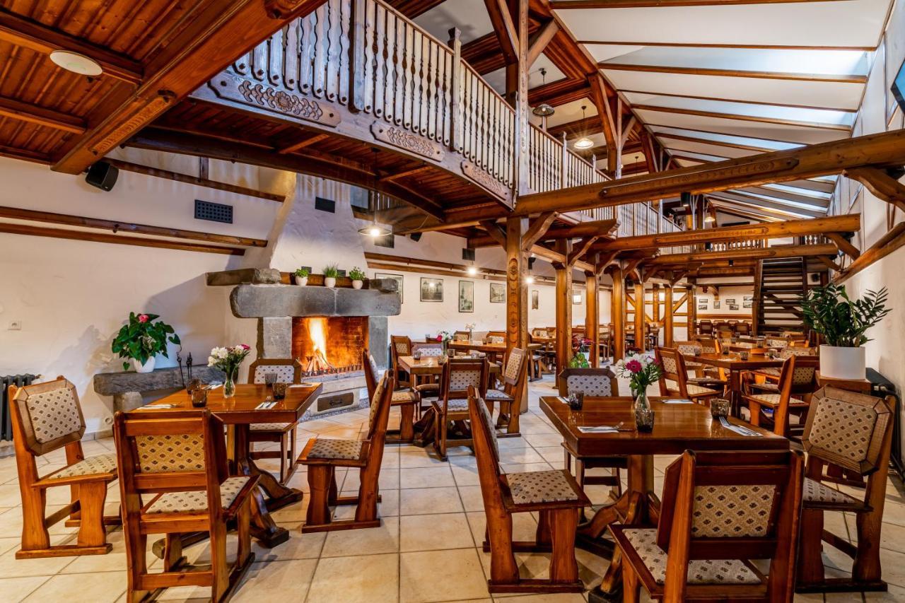 Hotel Baltaci Starý Zámek Napajedla Esterno foto