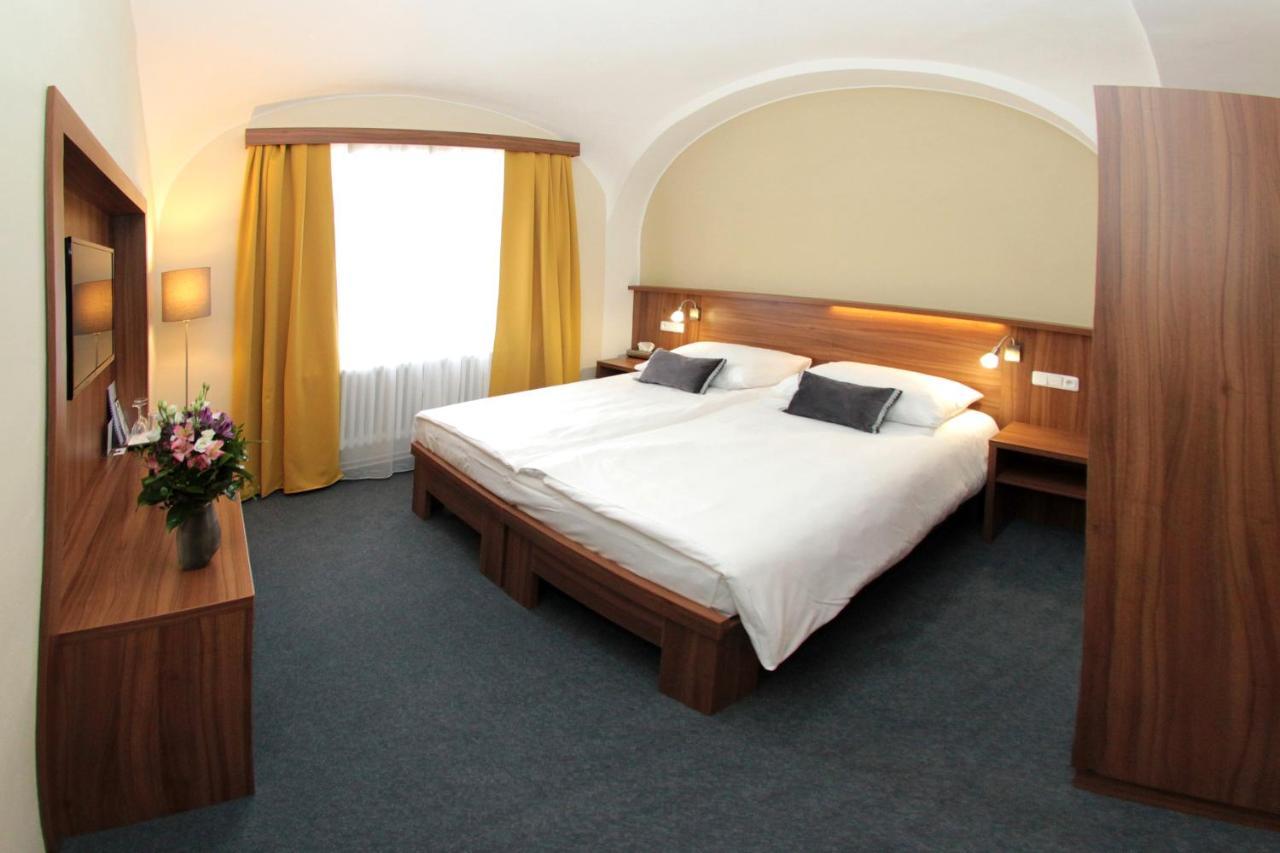 Hotel Baltaci Starý Zámek Napajedla Esterno foto