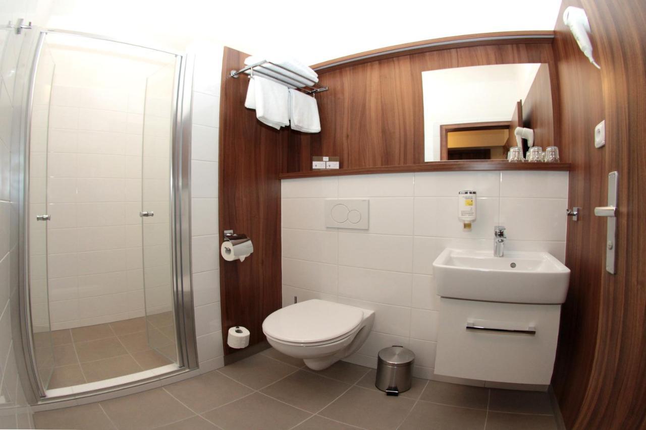 Hotel Baltaci Starý Zámek Napajedla Esterno foto